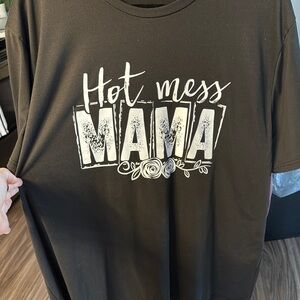 Black 'Hot Mess Mama' Short Sleeve Tee